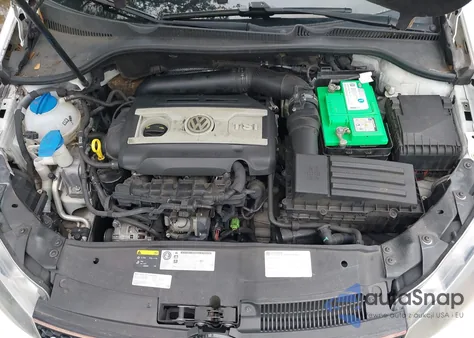 2014 Volkswagen Gti Driver's Edition/Wolfsburg Edition z USA, uszkodzony, nr VIN WVWHD7AJ5EW002757